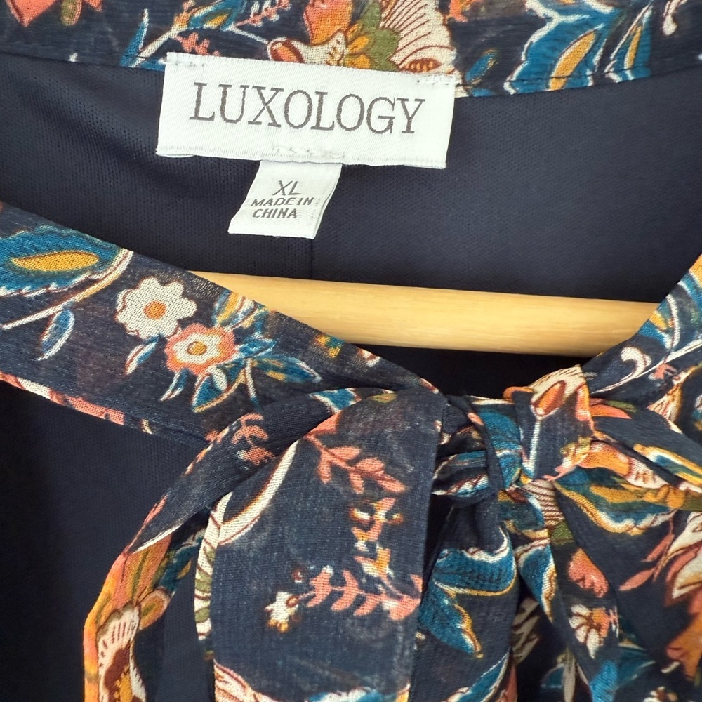 Luxology Floral Long Sleeve Dress - Picture 6 of 8